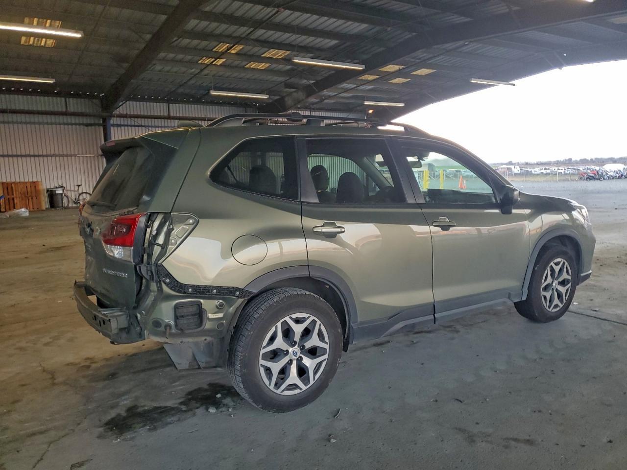 2019 SUBARU FORESTER