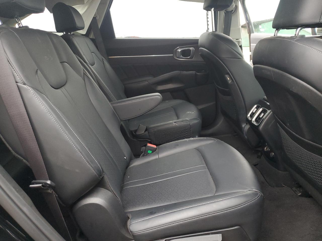 2022 KIA SORENTO