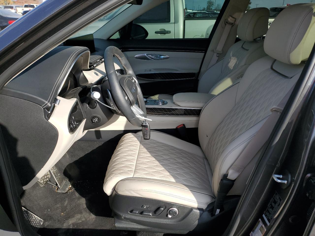 2024 GENESIS GV70