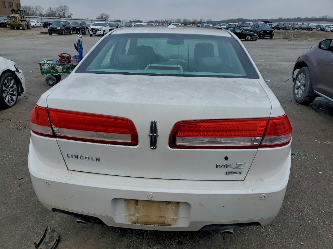 2010 LINCOLN MKZ