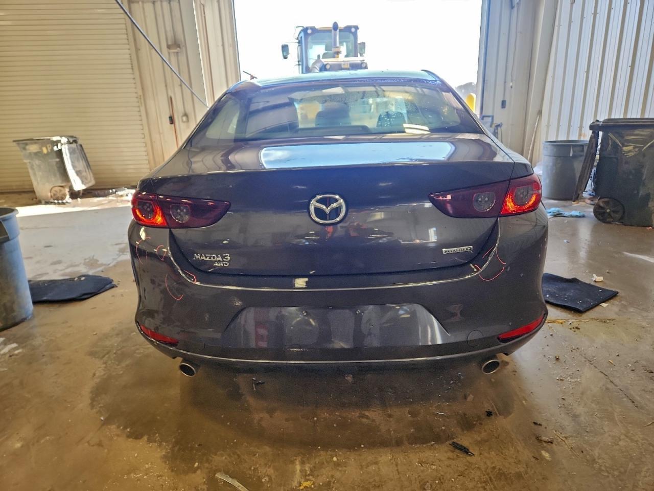 2021 MAZDA 3