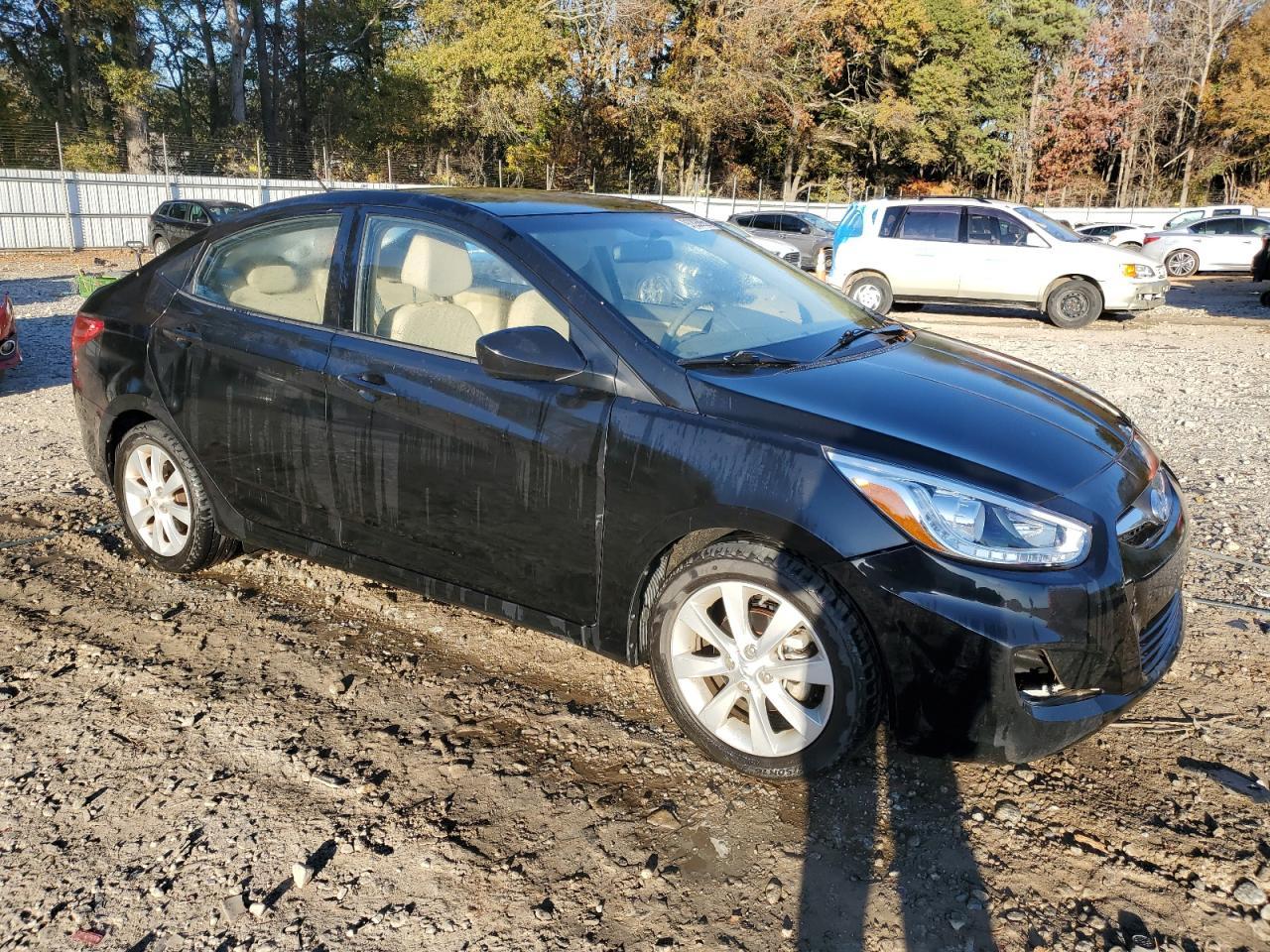 2014 HYUNDAI ACCENT