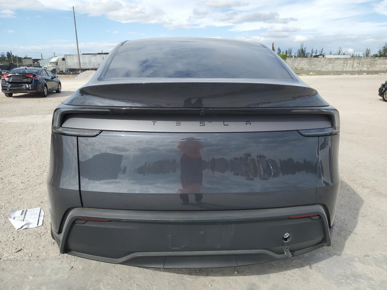 2026 TESLA MODEL Y