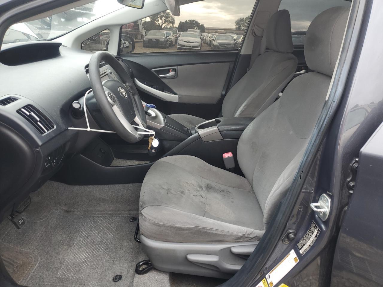 2012 TOYOTA PRIUS