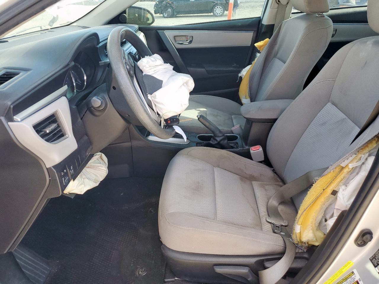 2016 TOYOTA COROLLA