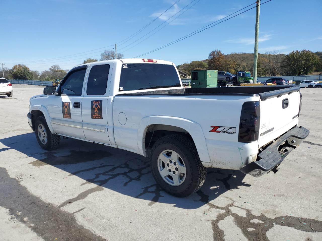 2004 CHEVROLET Silverado