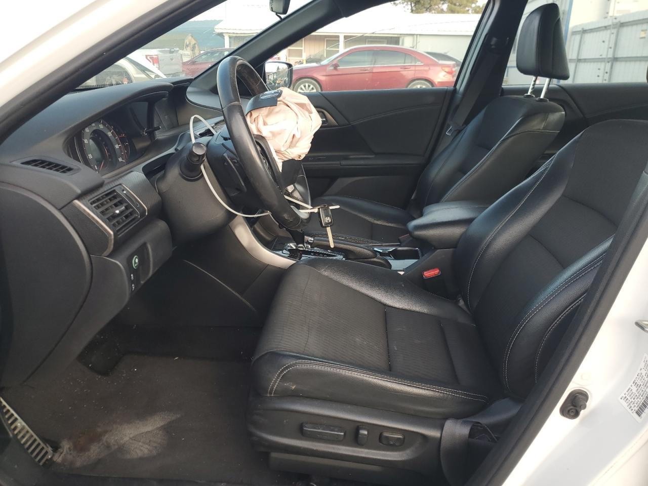 2017 HONDA ACCORD