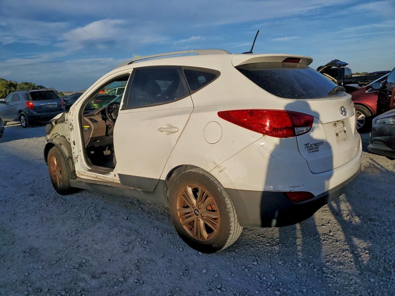 2014 HYUNDAI TUCSON