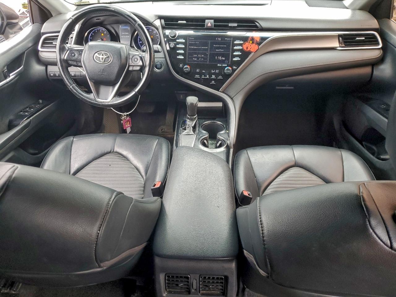 2018 TOYOTA CAMRY