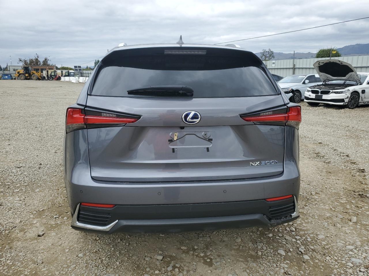 2021 LEXUS NX 300H
