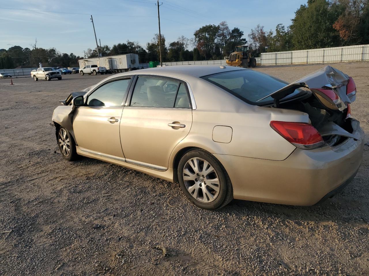 2012 TOYOTA Avalon