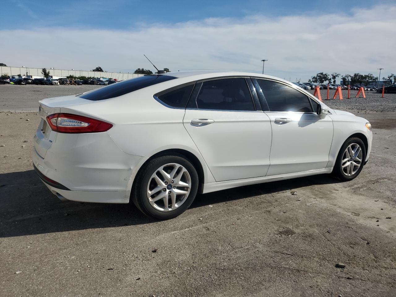 2016 FORD FUSION