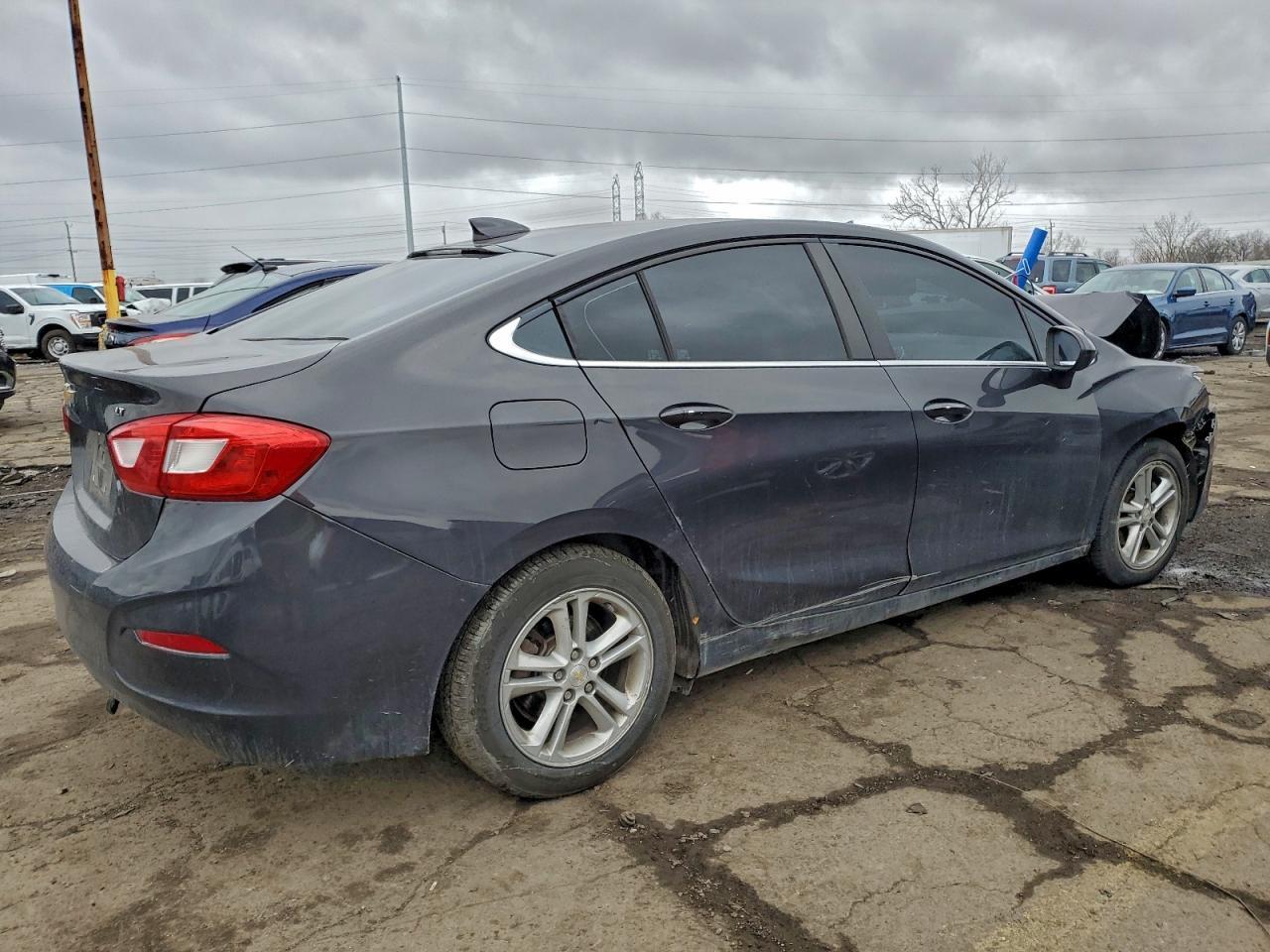 2016 CHEVROLET CRUZE