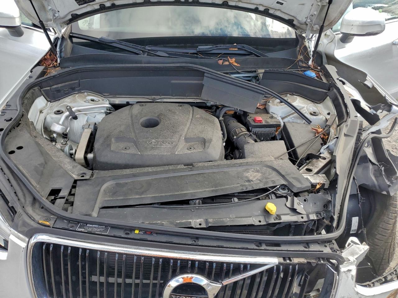 2019 VOLVO XC90