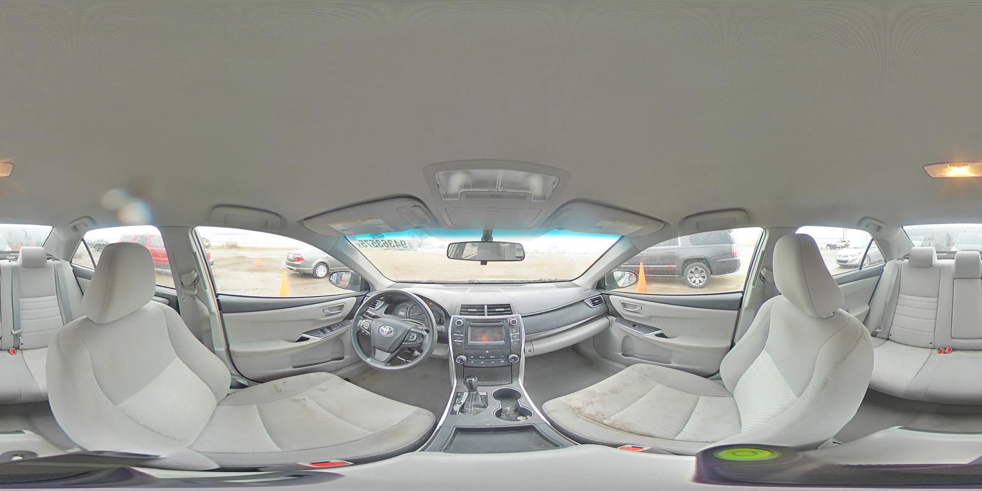 2015 TOYOTA CAMRY