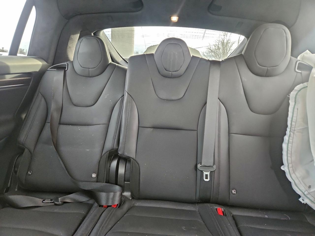 2024 TESLA MODEL X