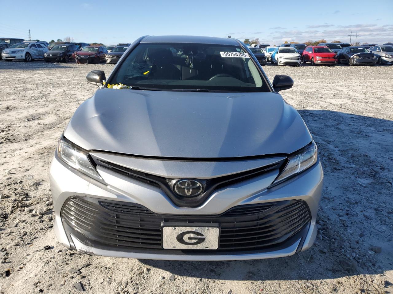 2019 TOYOTA CAMRY
