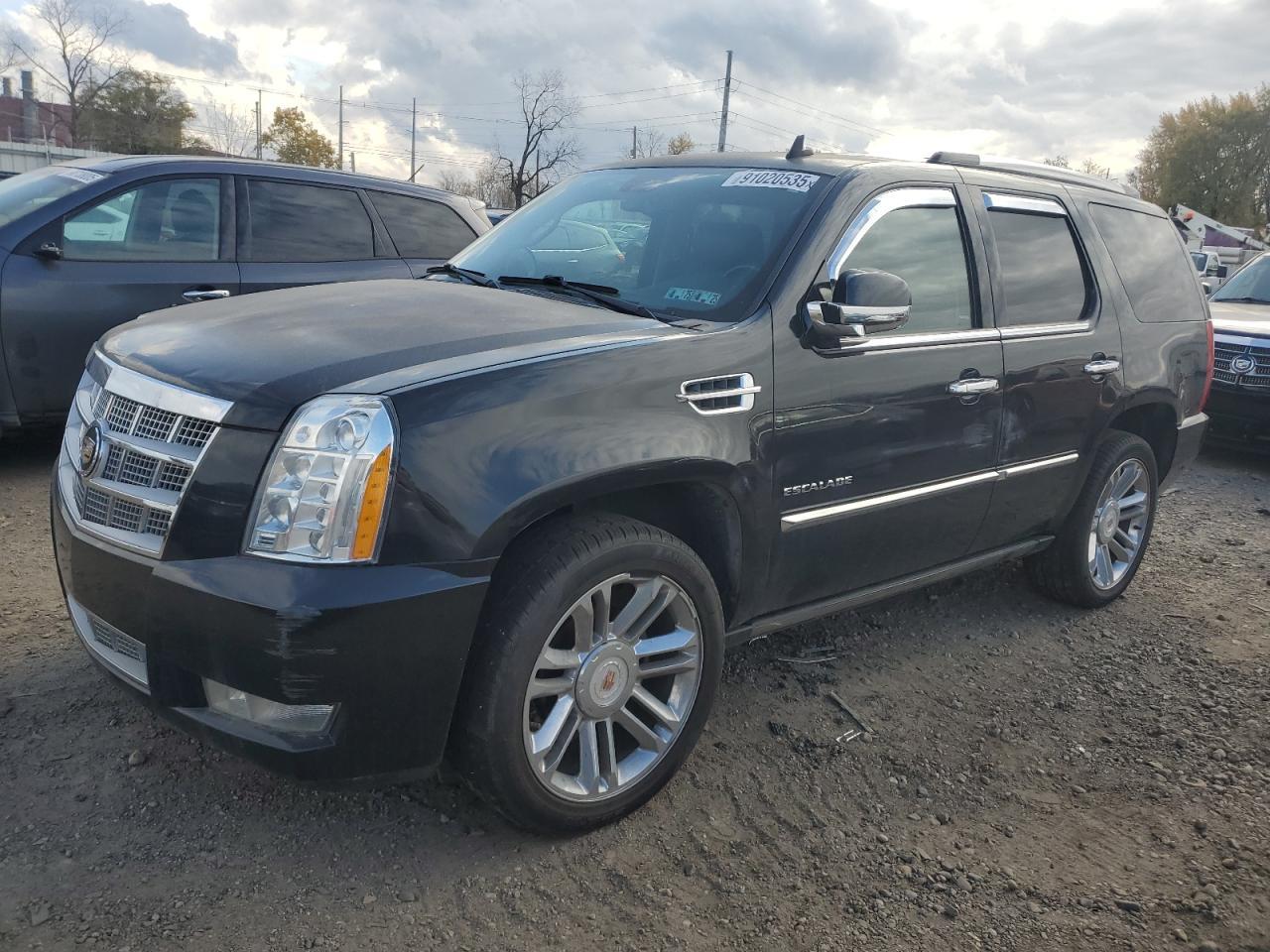 2013 CADILLAC ESCALADE