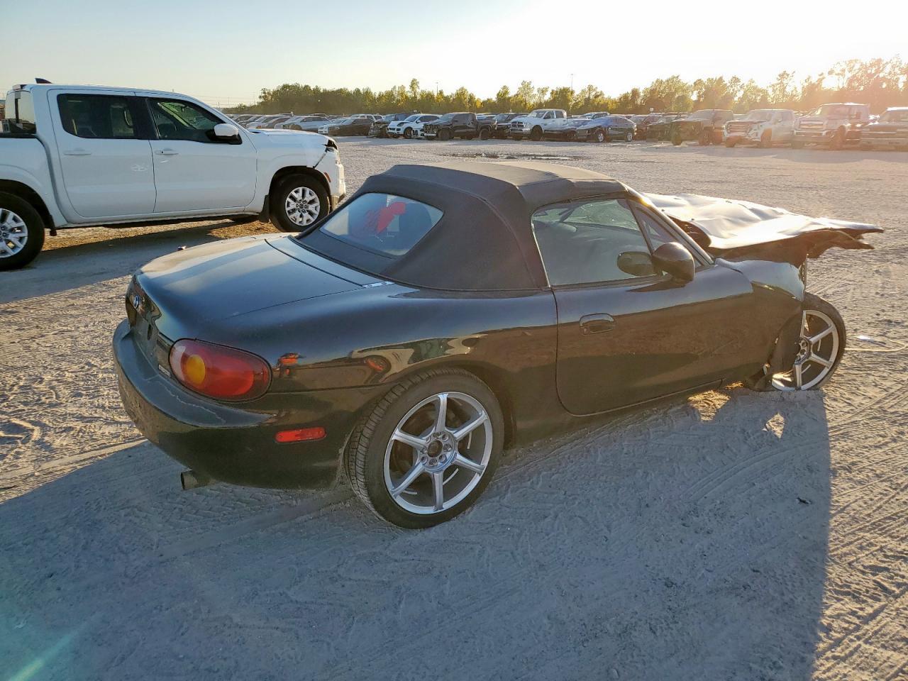 1999 MAZDA MX-5 Miata