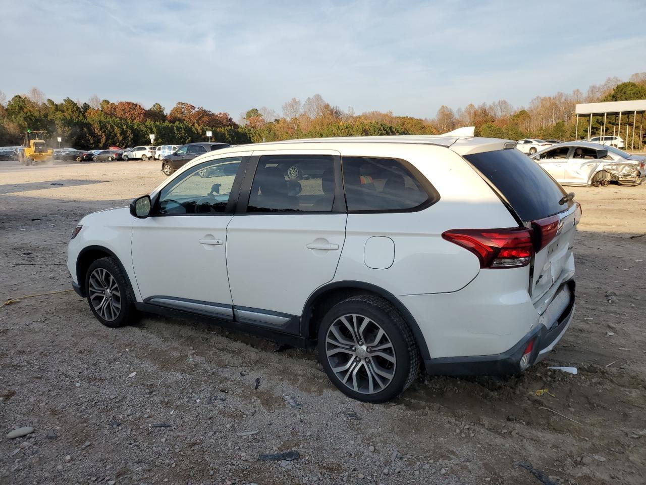 2017 MITSUBISHI outlander