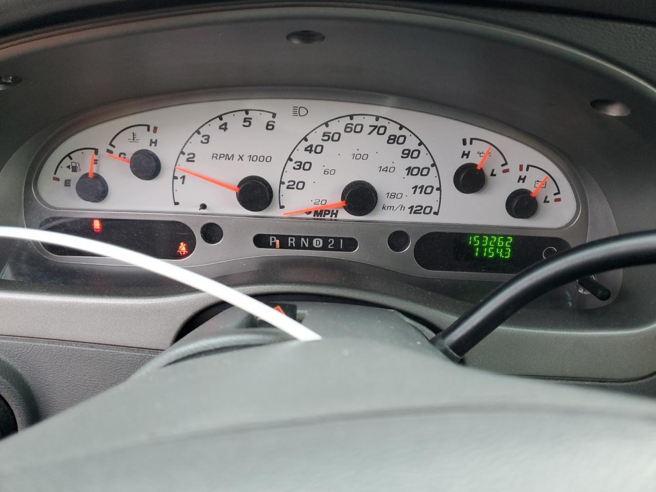 2004 FORD Explorer Sport Trac