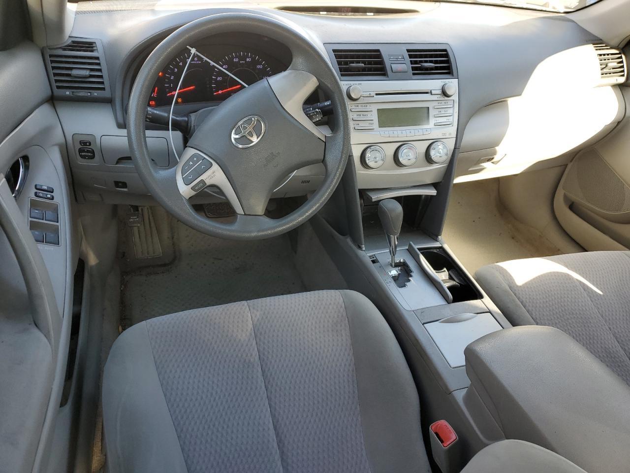 2010 TOYOTA CAMRY