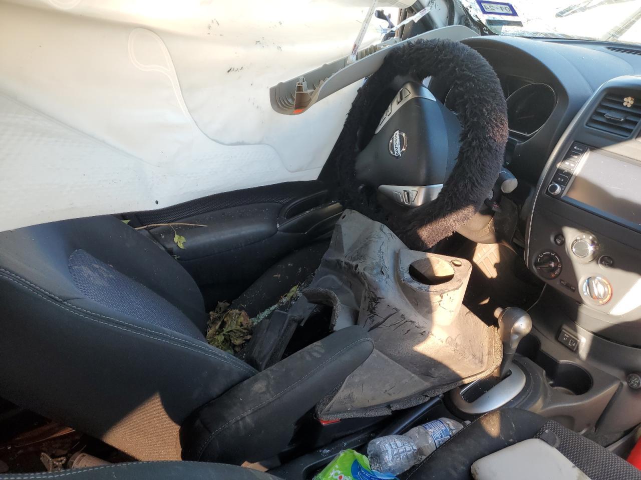2019 NISSAN VERSA