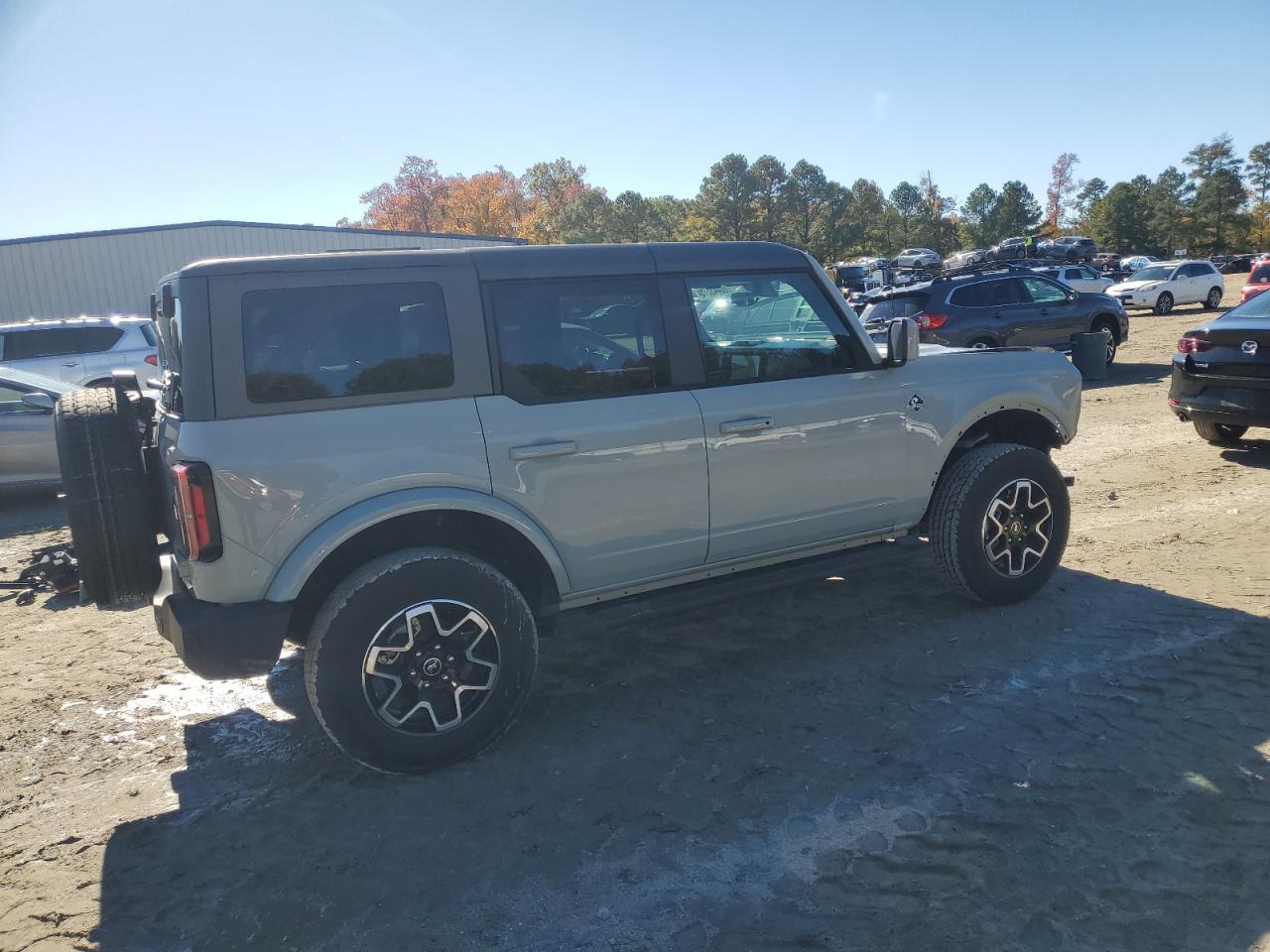 2024 FORD Bronco