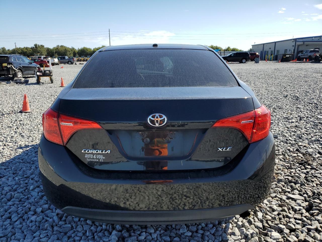 2017 TOYOTA COROLLA