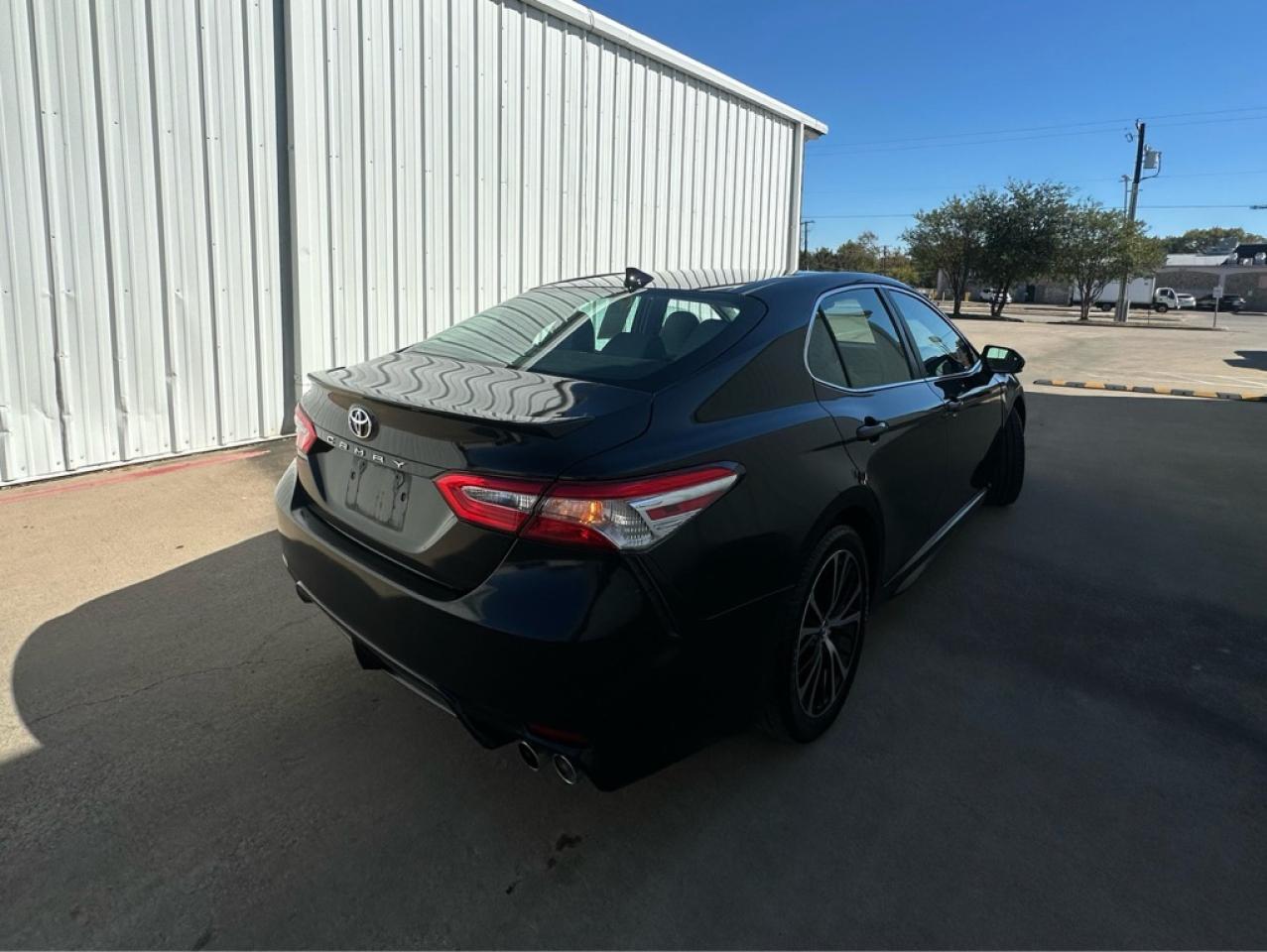 2020 TOYOTA CAMRY