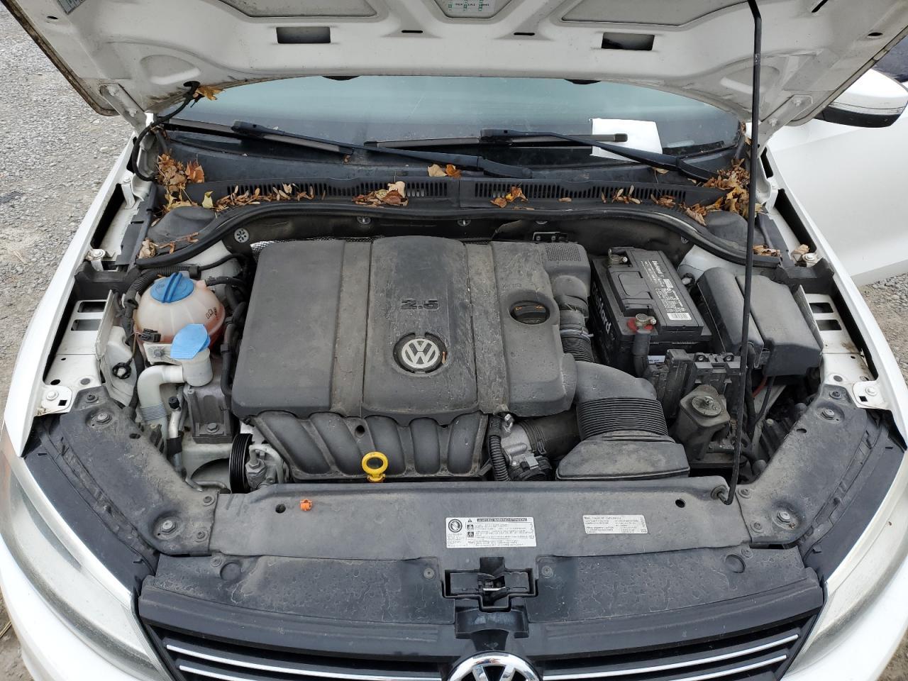 2013 VOLKSWAGEN JETTA