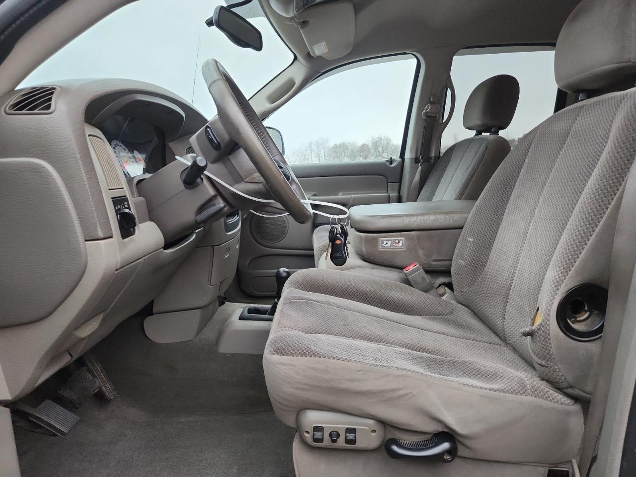 2004 DODGE RAM 1500