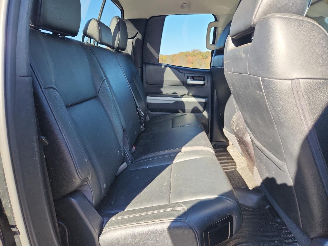 2016 TOYOTA TUNDRA