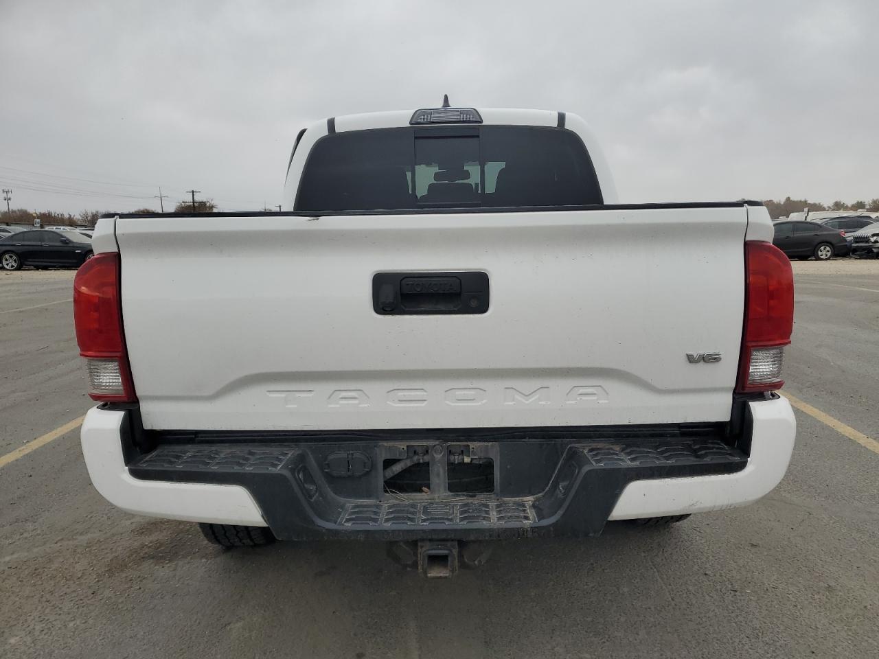 2017 TOYOTA TACOMA