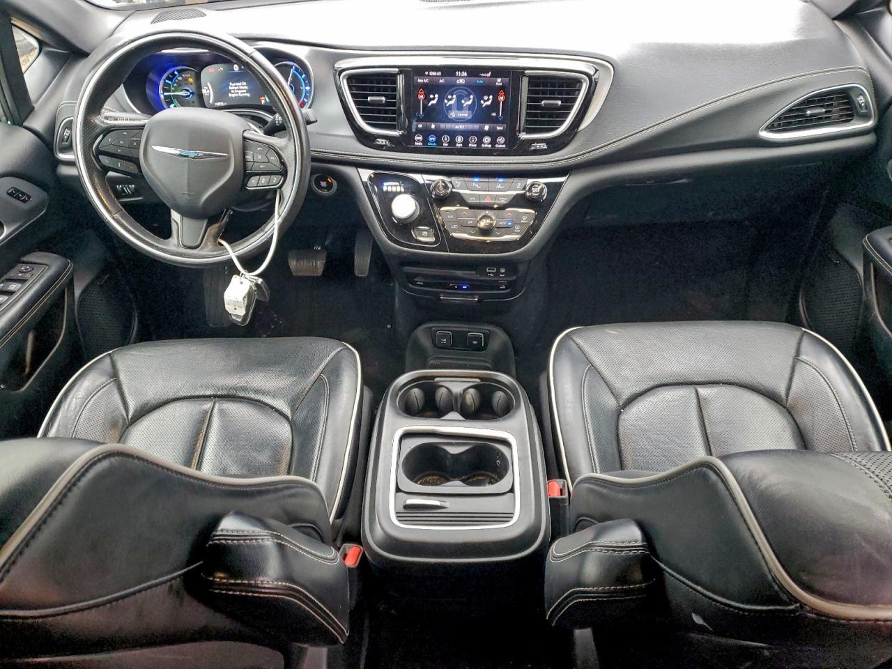 2020 CHRYSLER Pacifica