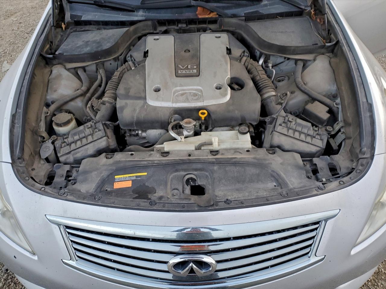 2013 INFINITI G37