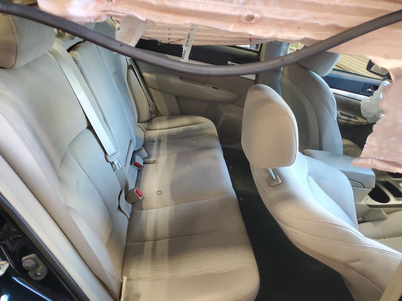 2013 SUBARU Legacy