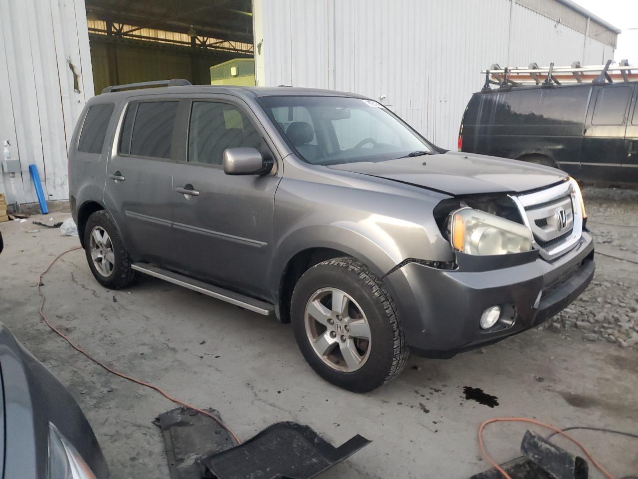 2011 HONDA PILOT
