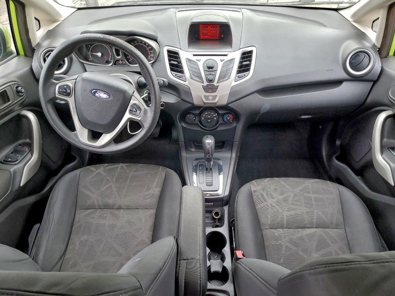 2012 FORD Fiesta