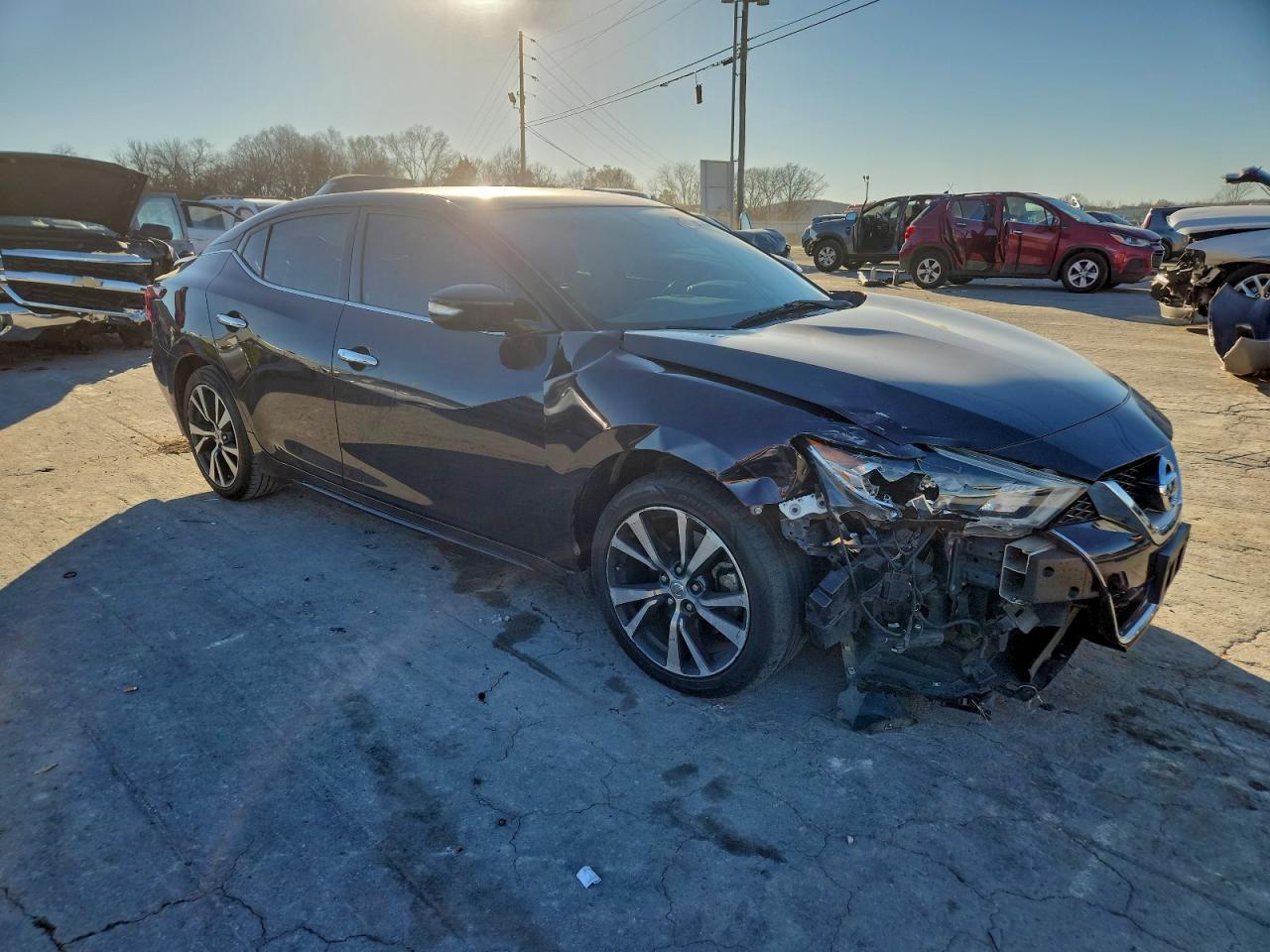 2016 NISSAN Maxima
