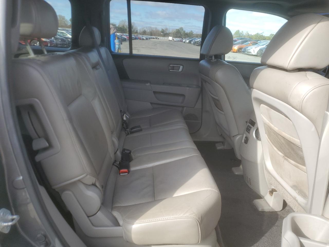 2011 HONDA PILOT