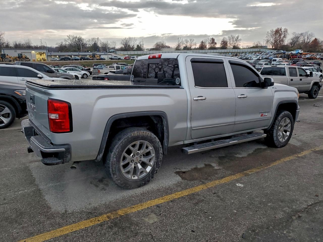 2015 GMC Sierra