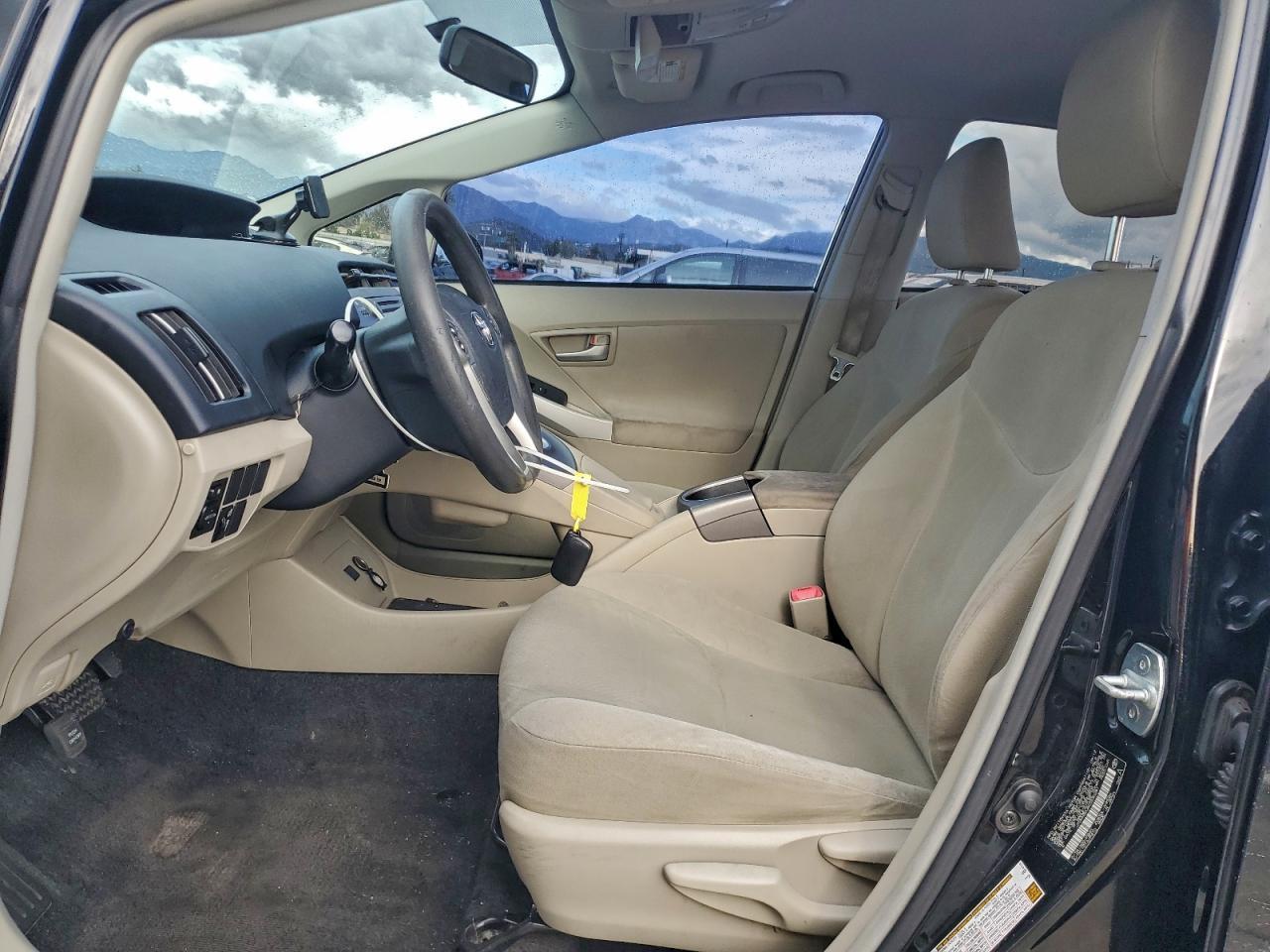 2012 TOYOTA PRIUS
