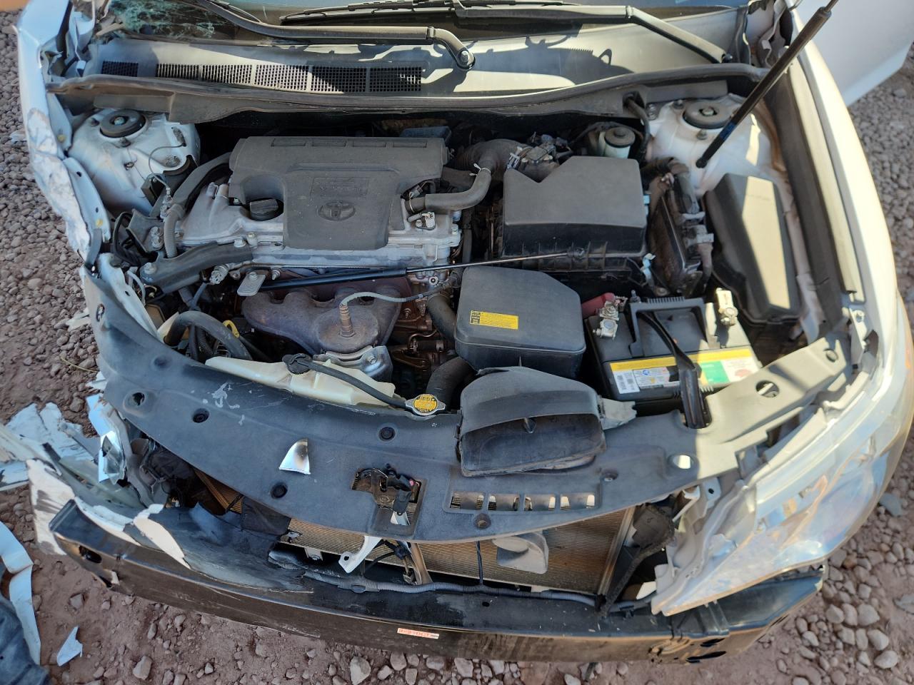 2014 TOYOTA CAMRY