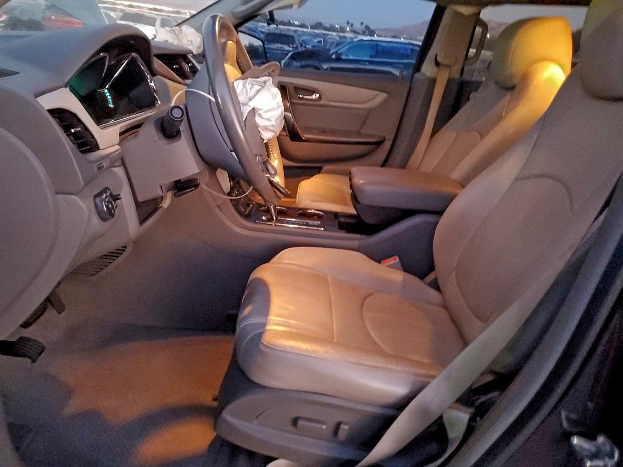 2016 CHEVROLET TRAVERSE