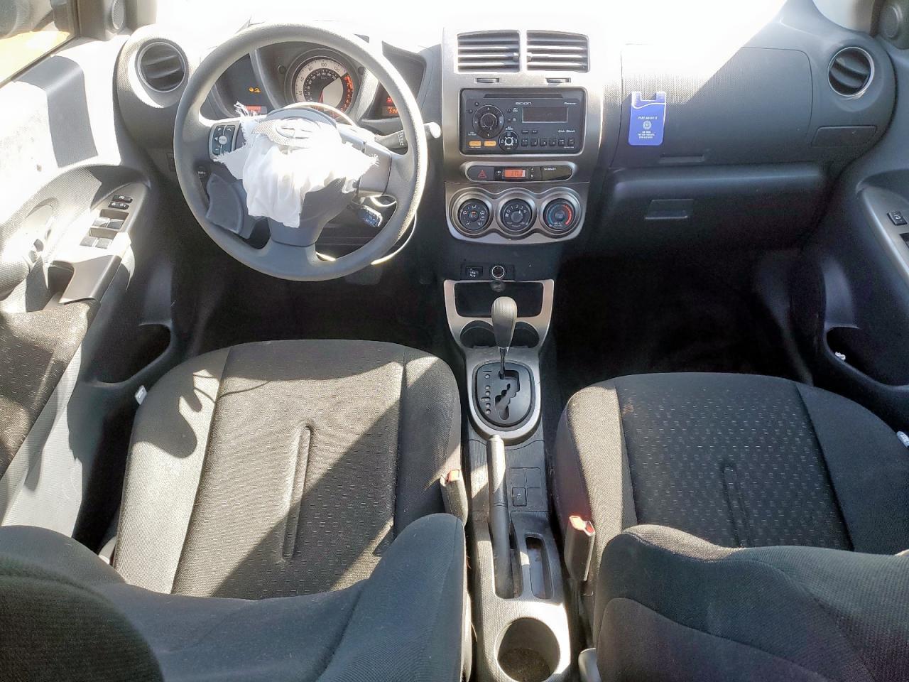 2013 TOYOTA SCION