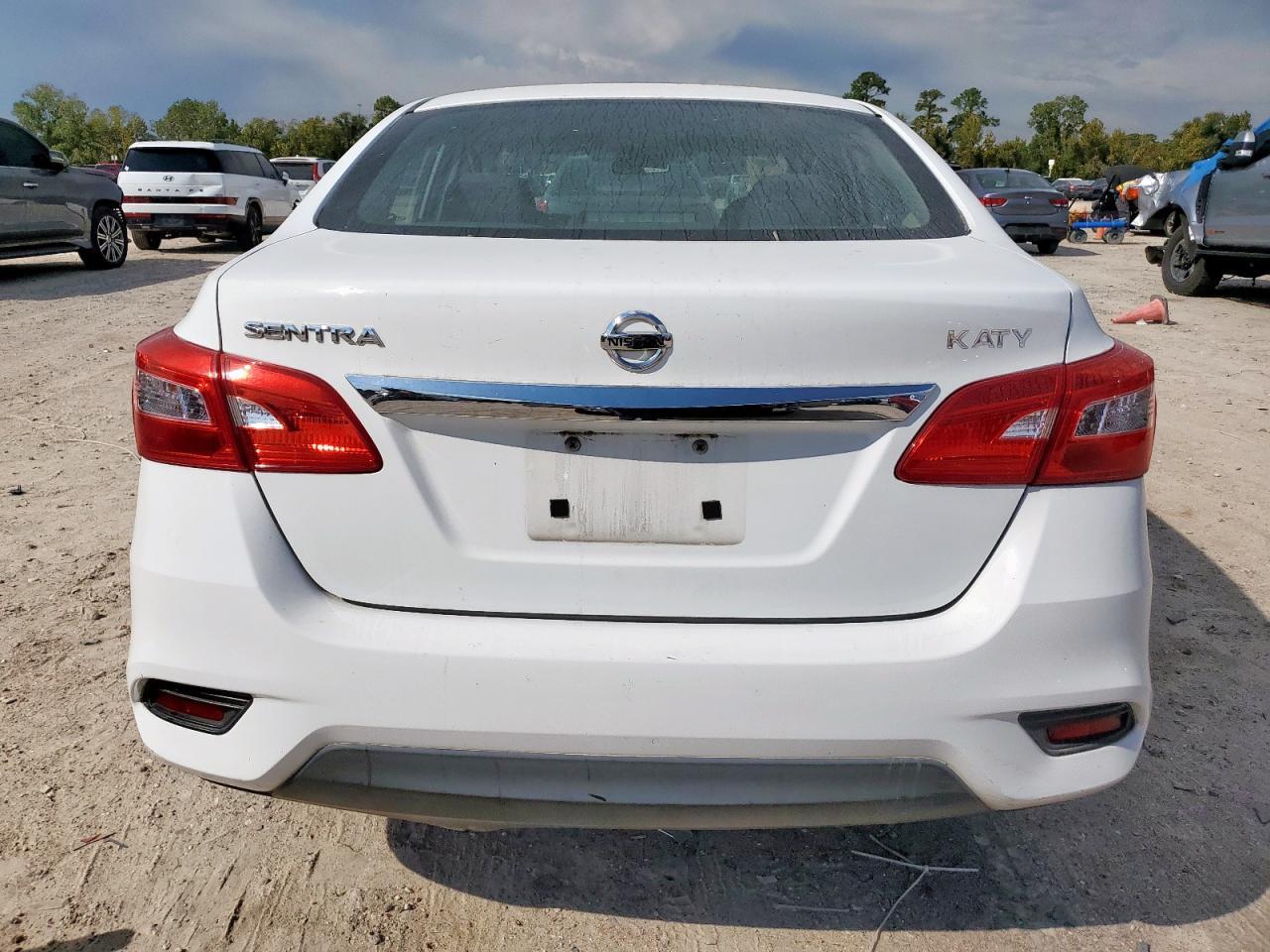 2016 NISSAN SENTRA