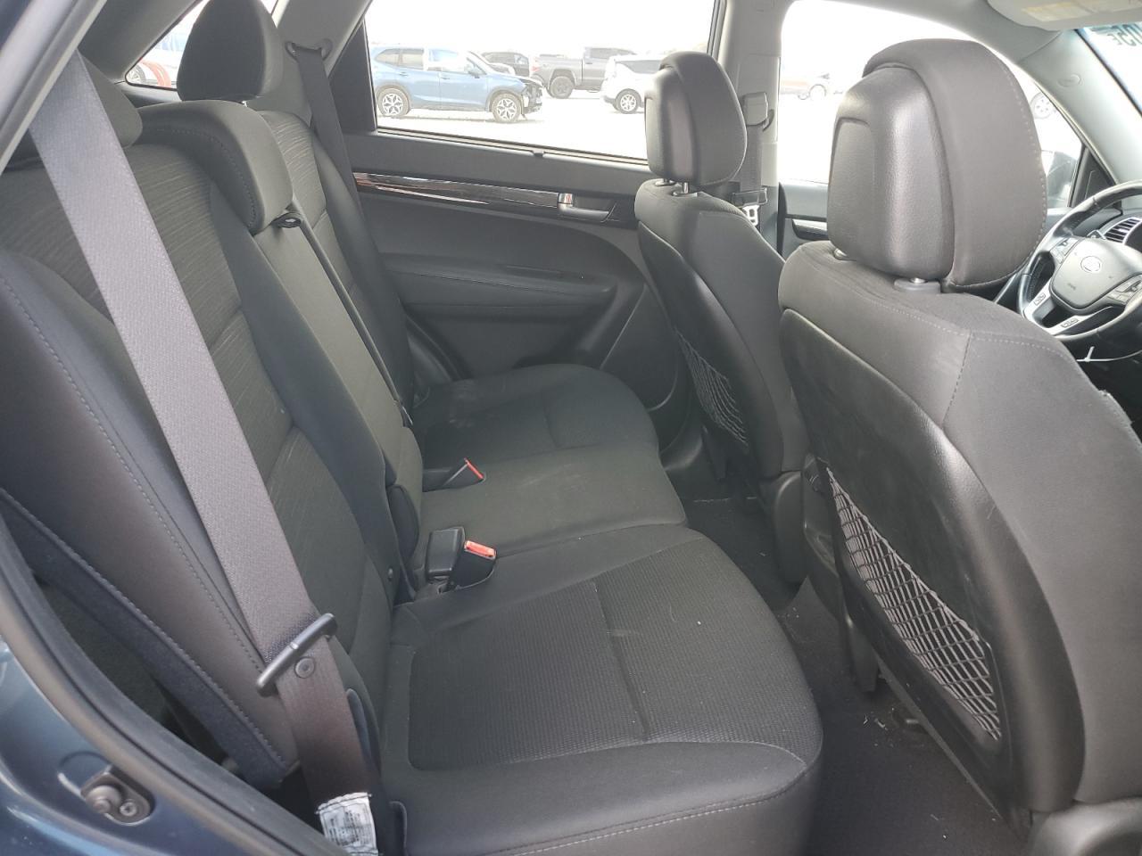 2014 KIA SORENTO