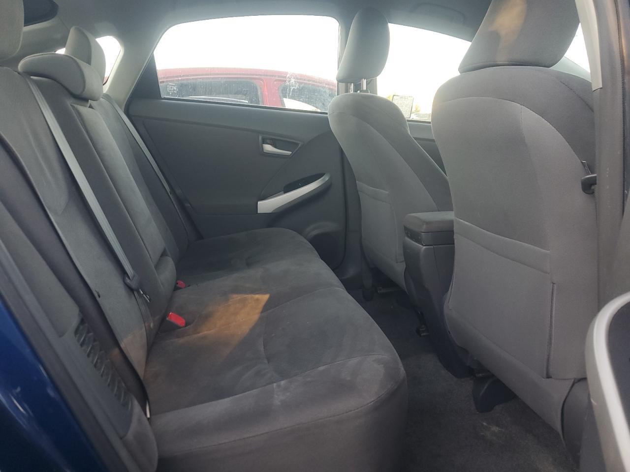 2011 TOYOTA PRIUS