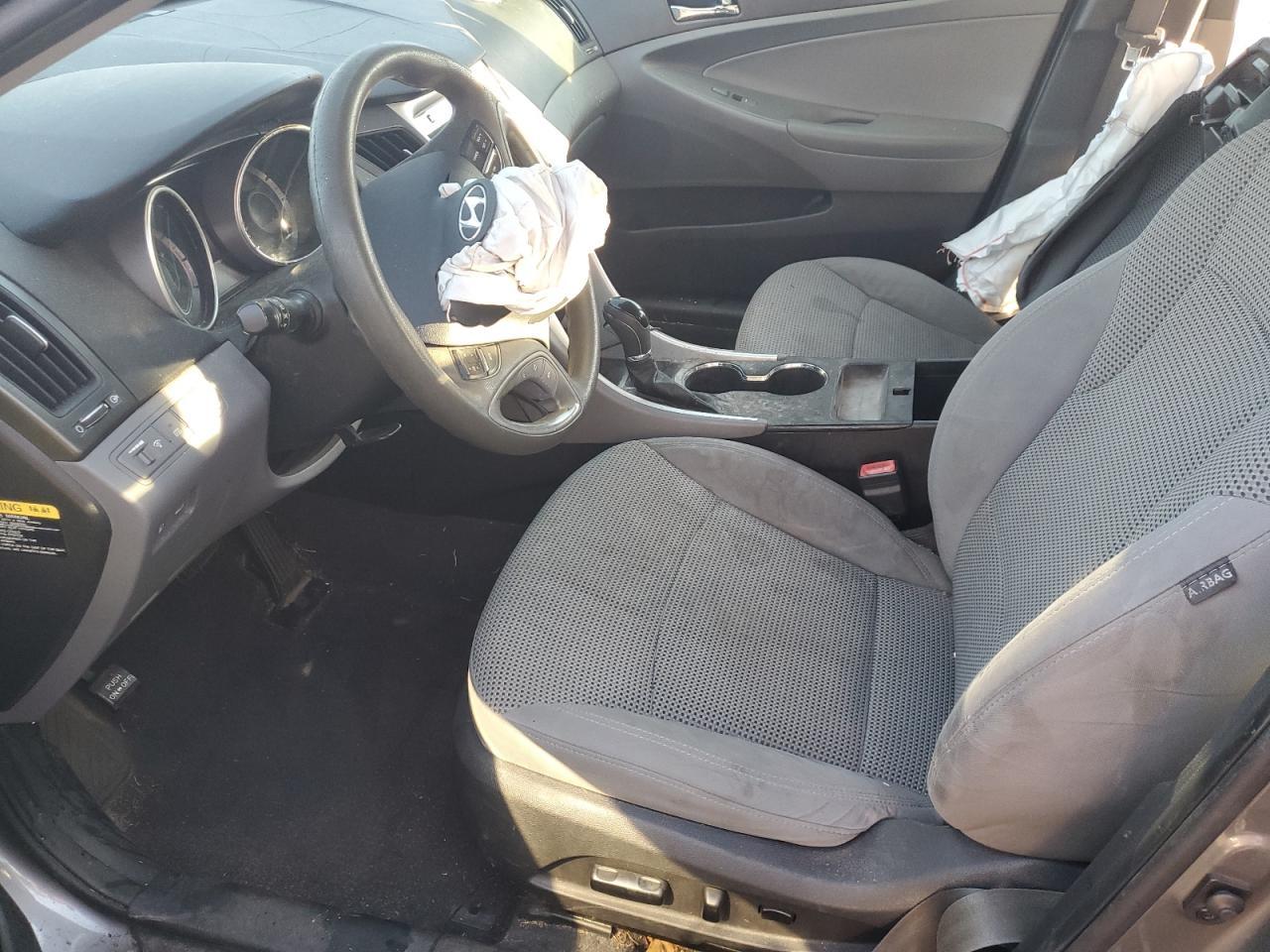 2012 HYUNDAI SONATA